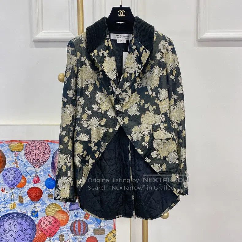 Comme des Garcons Comme Des Garcons Black gold thread print jacket, size S Size S / US 4 / IT 40 - 1 Thumbnail