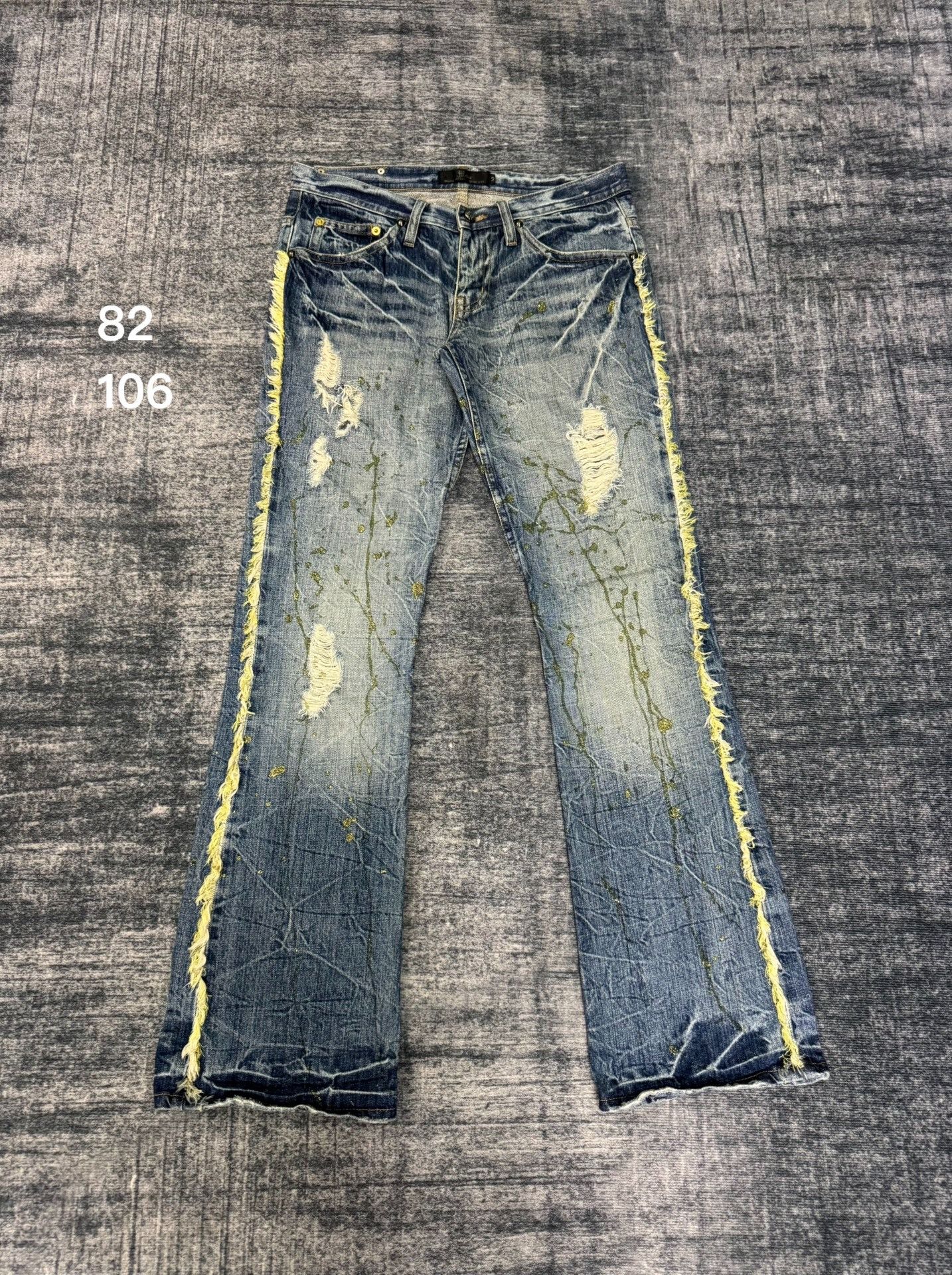 Vintage Vintage Madis Japanese Washed Blue Jeans Size US 32 / EU 48 - 1 Thumbnail