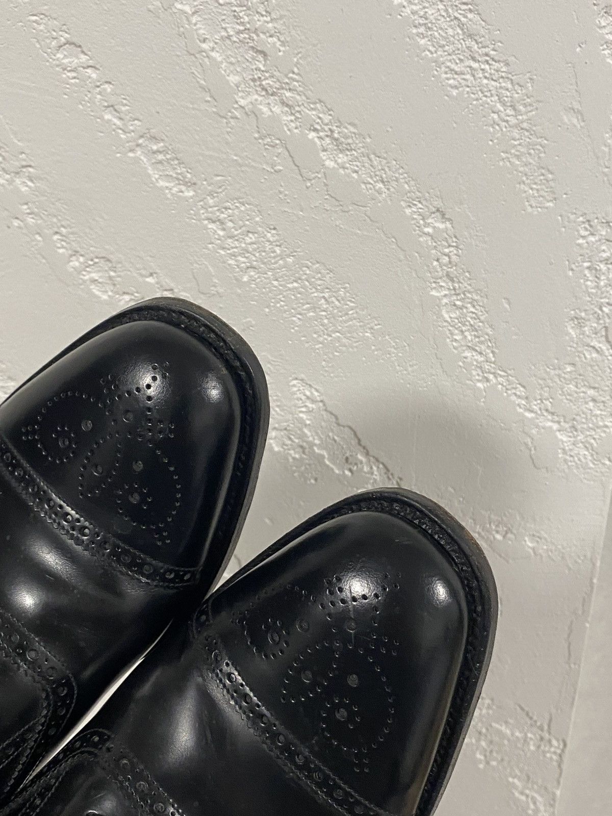 Loake Loake 201b black polished leather brogue oxford shoes sz: 10 Size US 11 / EU 44 - 6 Thumbnail