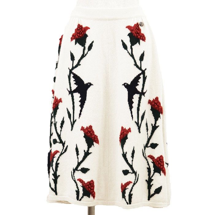 Chanel Chanel Chanel Floral Cashmere Knit Skirt Textile Skirts P52065 DUTY FREE for USA Size ONE SIZE - 1 Thumbnail