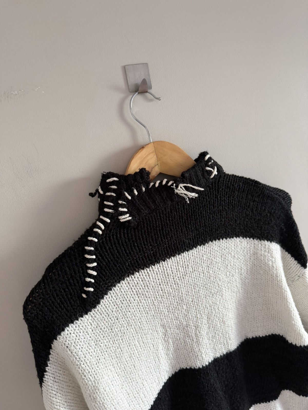 Handmade Distressed Knit Striped Sweater Black White Size US M / EU 48-50 / 2 - 7 Thumbnail