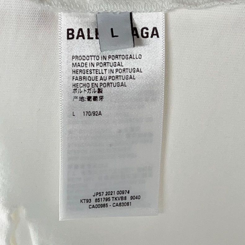 Balenciaga Balenciaga Short-sleeved raglan T-shirt with holes and cra Size US L / EU 52-54 / 3 - 7 Thumbnail