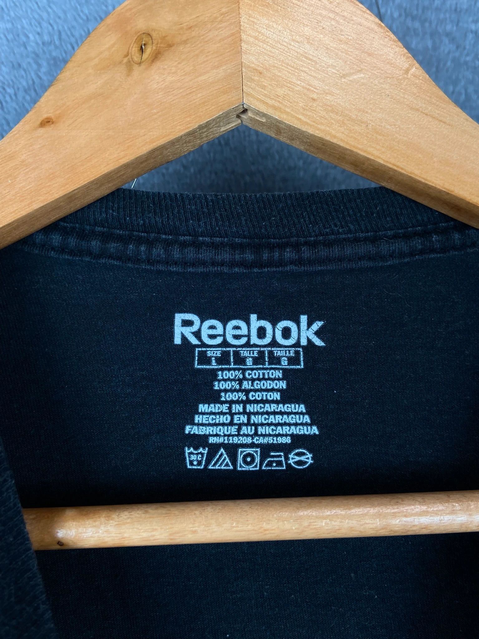 Reebok Reebok Boston Bruins NHL Tee – Vintage Winter Classic / L Size US L / EU 52-54 / 3 - 3 Thumbnail