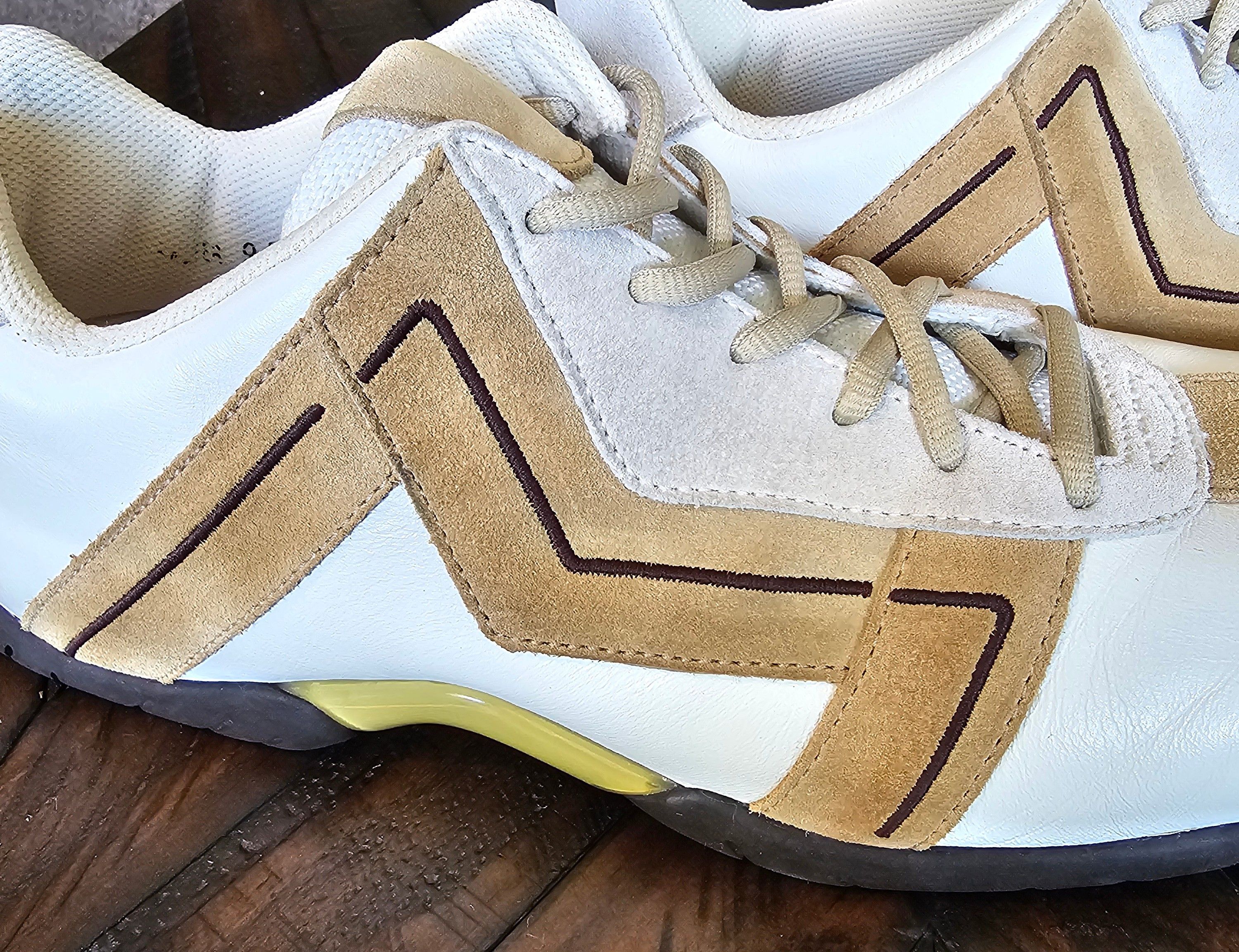 Steve Madden Steve Madden Y2K Vintage Leather & Suede Sneakers, Rare EUC! Size US 9.5 / EU 42-43 - 11 Thumbnail