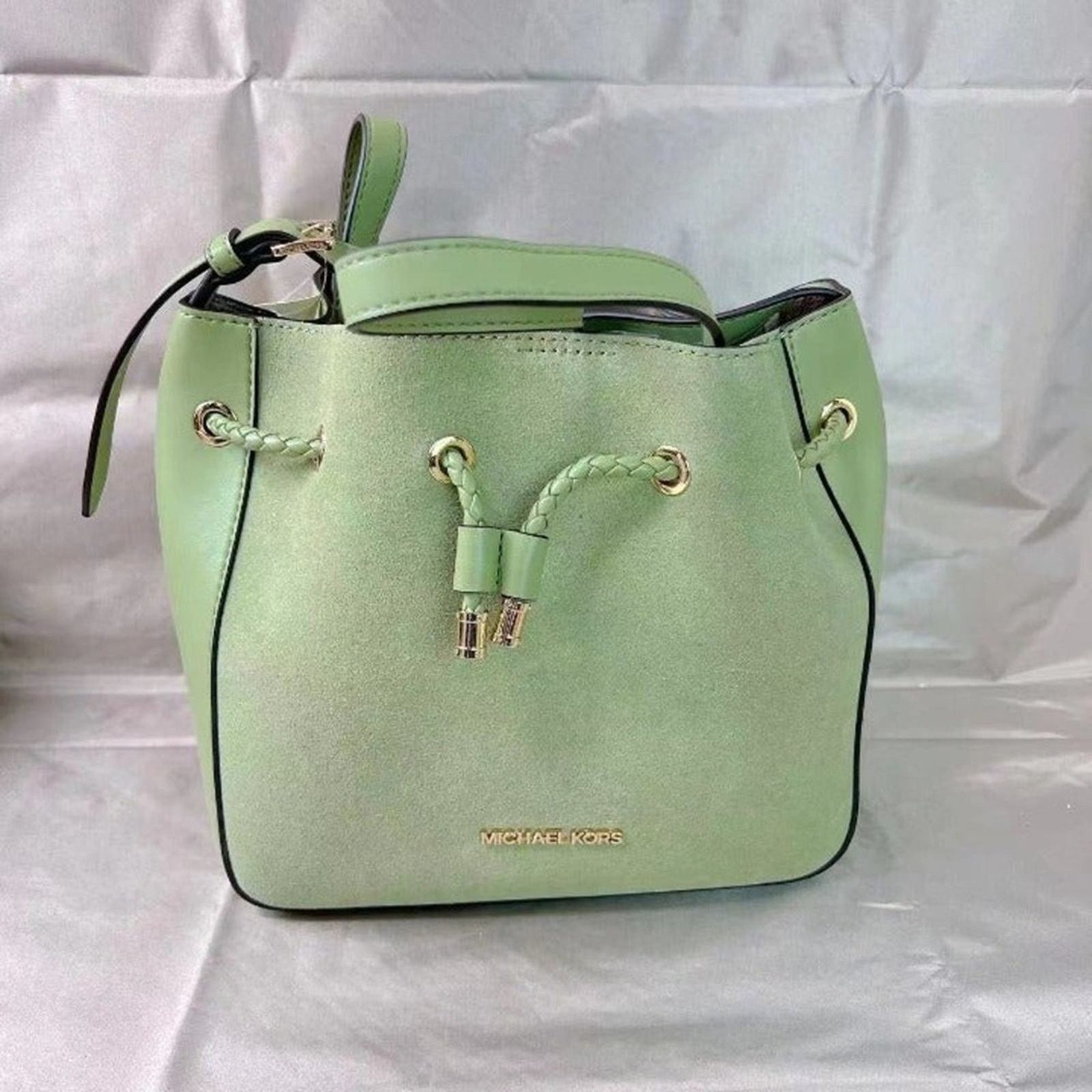 MICHAEL KORS 35S2G8PM8S Signature Phoebe Medium Bucket Bag