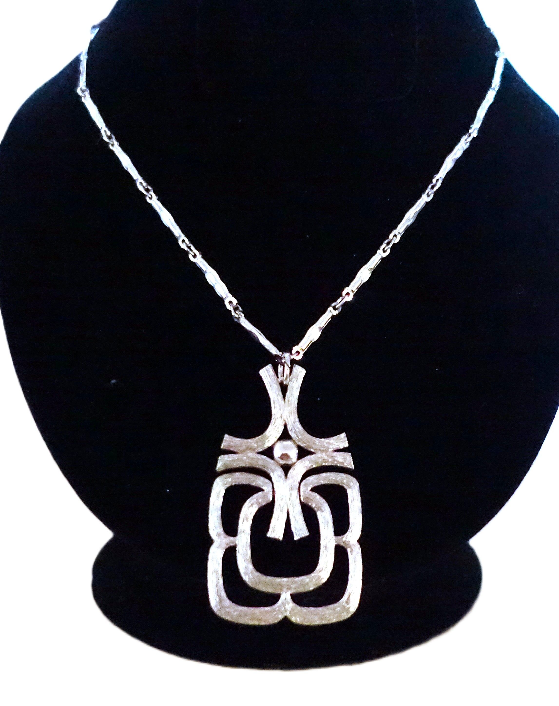 Vintage Silver Tone Boho Chain Pendant Necklace Size ONE SIZE - 2 Thumbnail