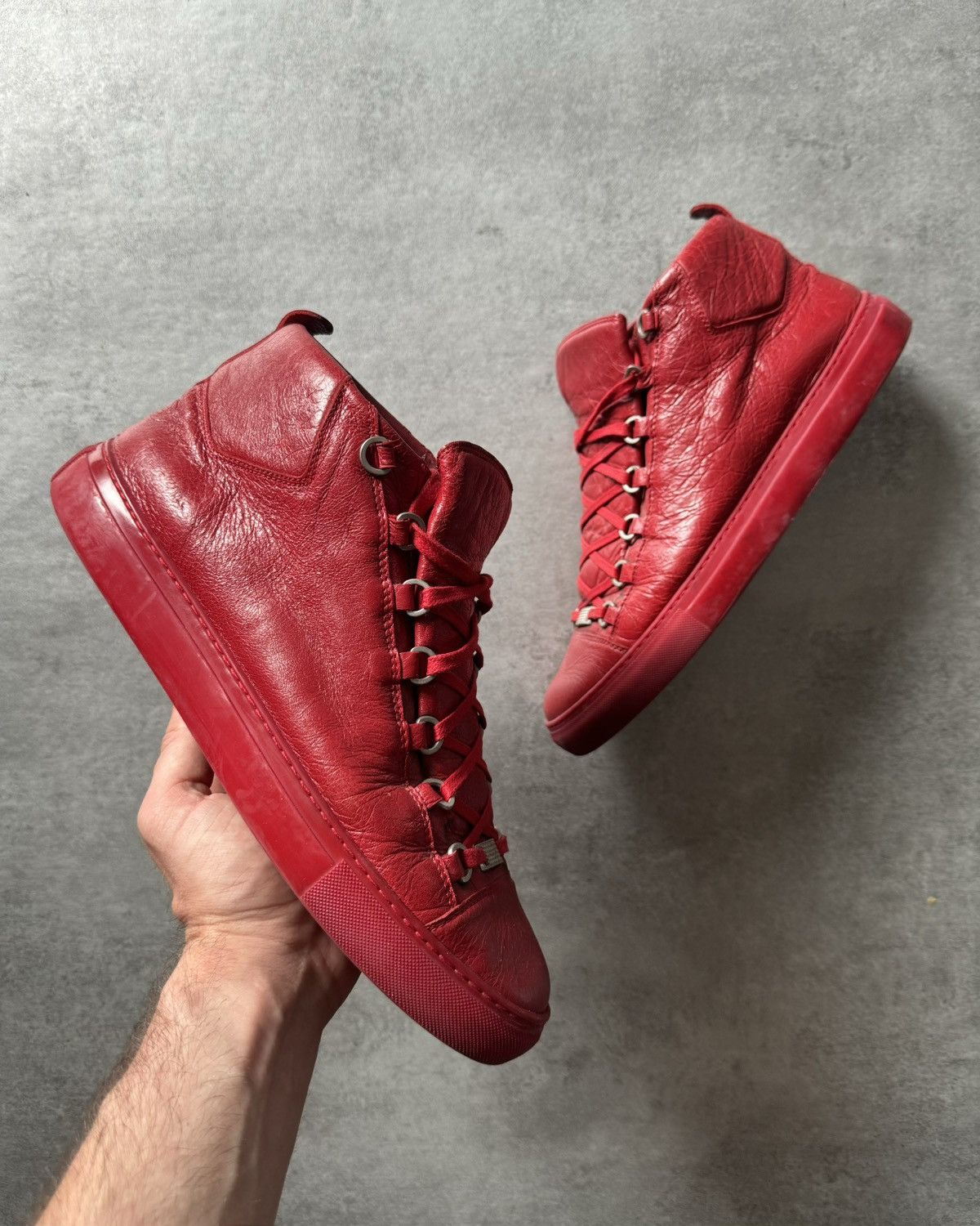 Balenciaga red high tops best sale