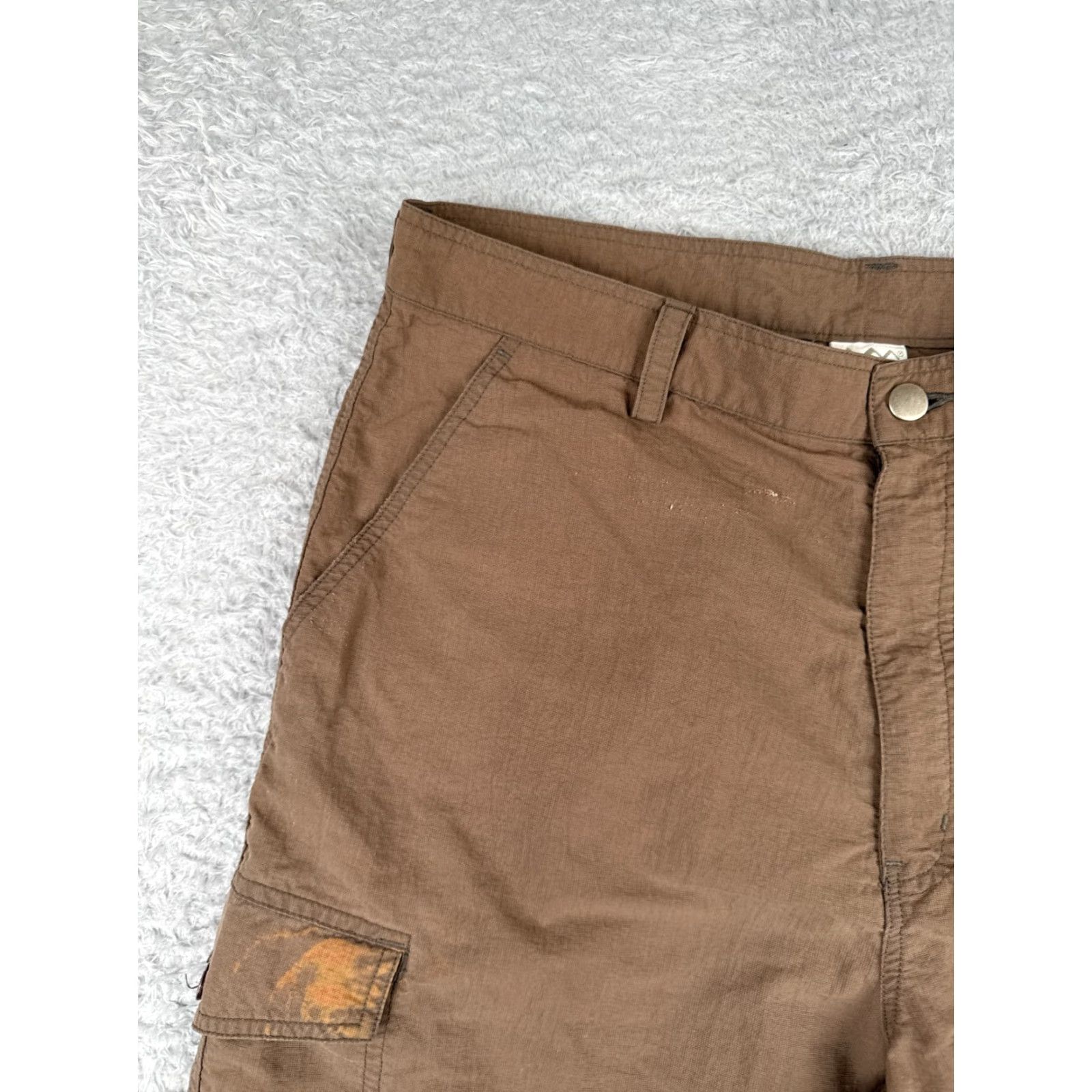 Vintage REI Men Shorts Cargo 36 Brown Nylon Cotton Shell Pockets Zip 9 Inseam Cargo Pocket Travel Casual 36x9 Mens Size US 36 / EU 52 - 4 Thumbnail
