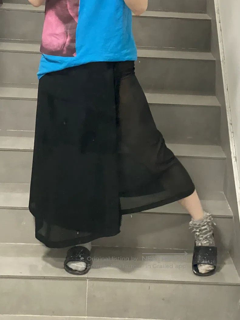 Comme des Garcons Comme Des Garcons size S Half net and half wool half skirt Size 23" - 5 Thumbnail