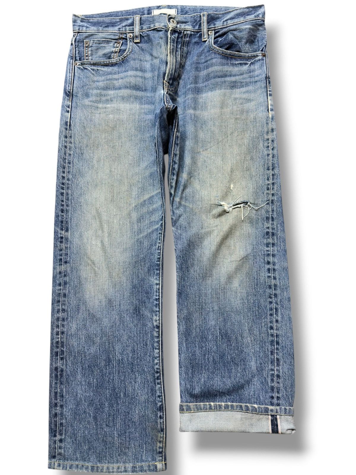 Uniqlo Vintage Uniqlo Selvedge Mudwash Distressed Denim Size US 33 - 1 Thumbnail