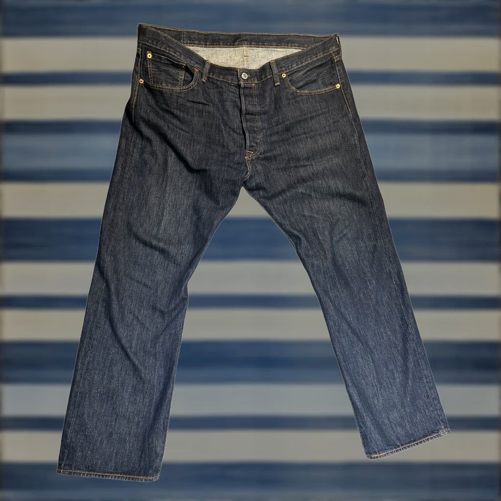 Levi's VINTAGE Levi's 501 Jeans Dark Blue Straight Jeans 40x32 5Buttons Men’s USA 90s Regular Blue Denim Cotton Blend Size US 40 / EU 56 - 1 Thumbnail