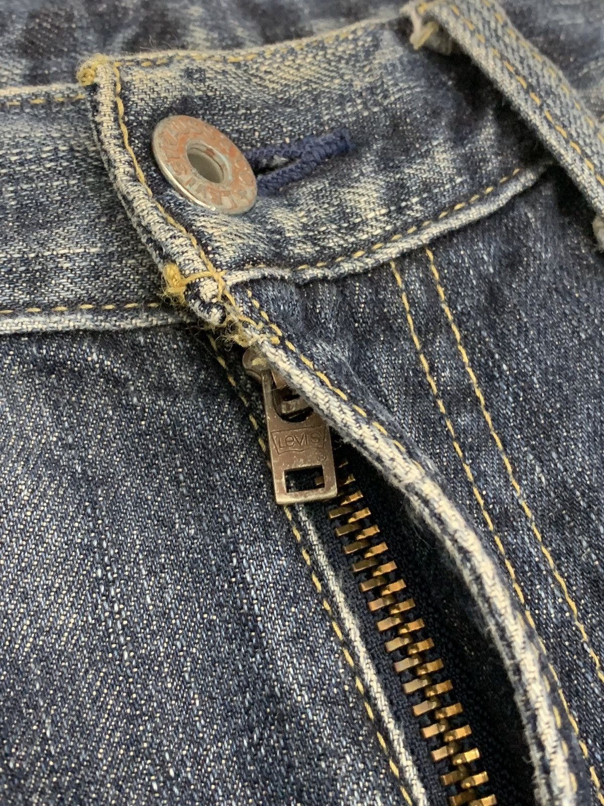 Levi's × Vintage Levis 502 Sanforized Light Whisker Wash (AE21) Size US 31 - 12 Thumbnail