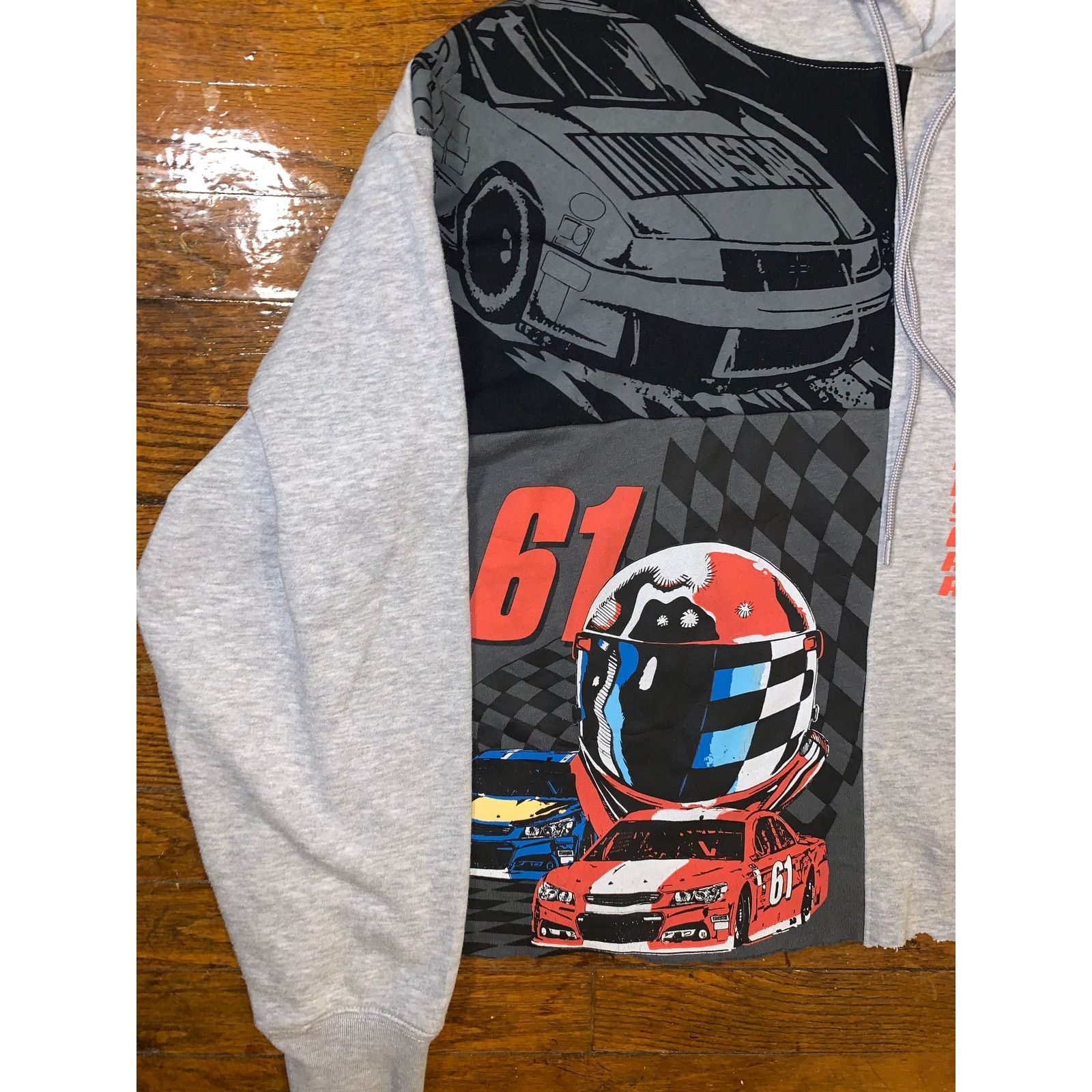 NASCAR NASCAR Cropped Racing Hoodie Gray Spliced Graphic Boxy Fit Size US M / EU 48-50 / 2 - 2 Thumbnail