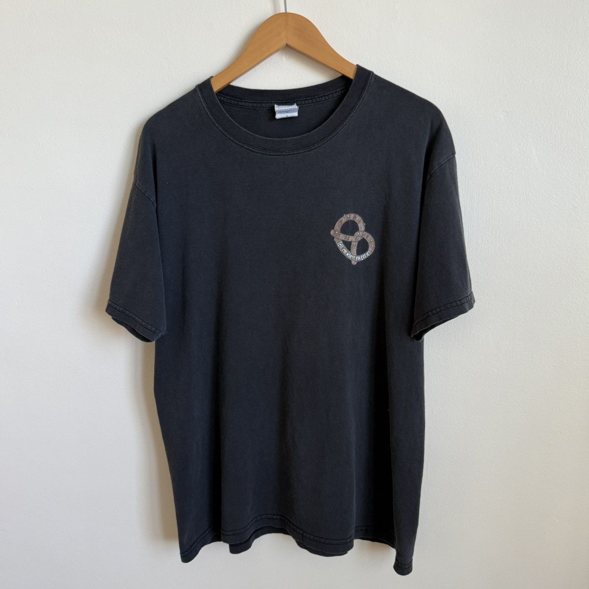 Vintage Vintage Y2K Main Street Pub Bally PA T-Shirt Men’s L Gildan Size US L / EU 52-54 / 3 - 6 Thumbnail