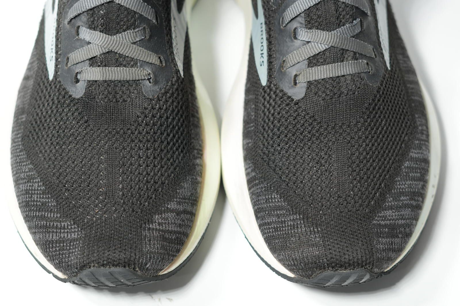 Brooks Brooks Sneaker Women's 10 Medium Black Levitate 4 Running Size US 10 / IT 40 - 6 Thumbnail