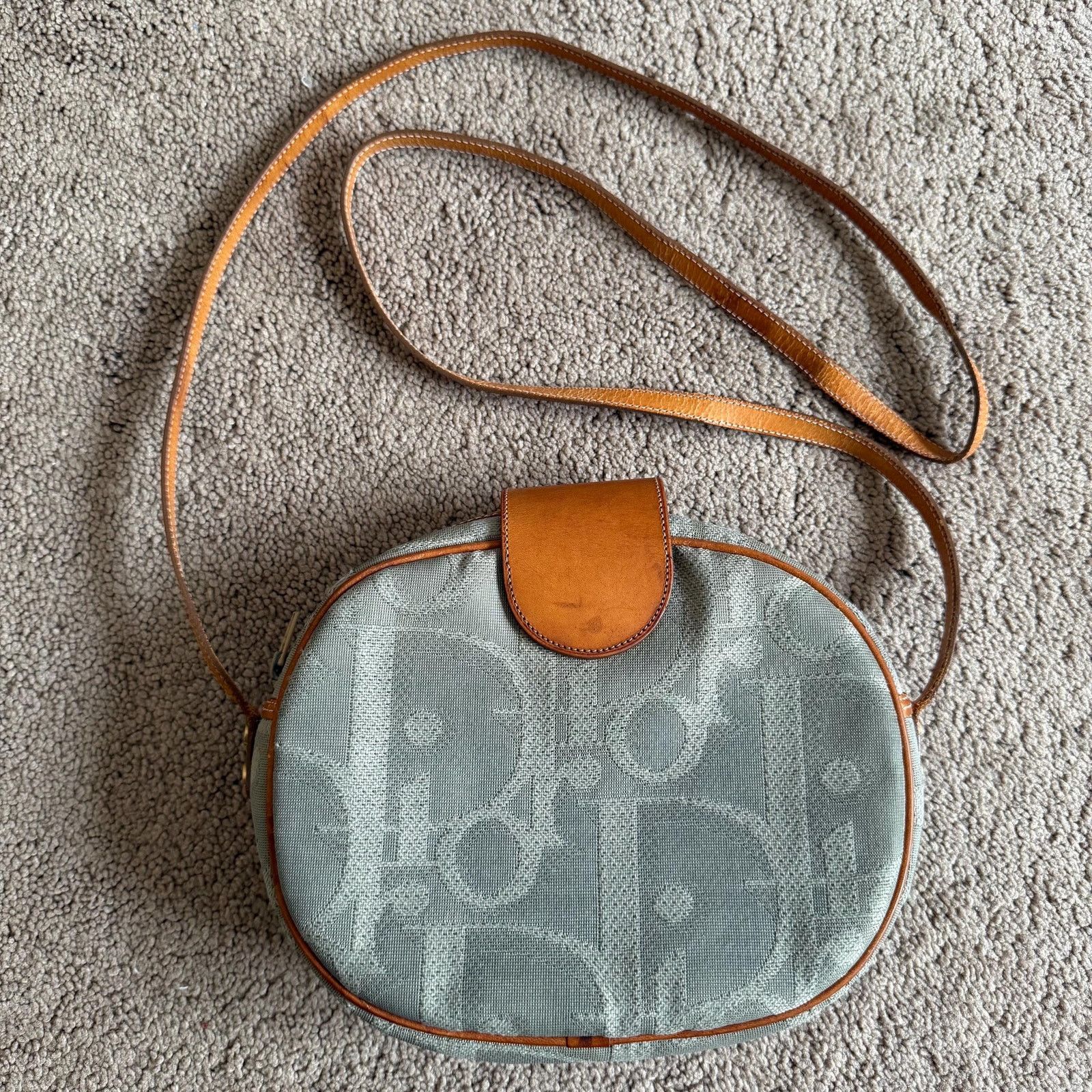 Dior Authentic rare vintage Christian Dior trotter crossbody bag Size ONE SIZE - 2 Thumbnail