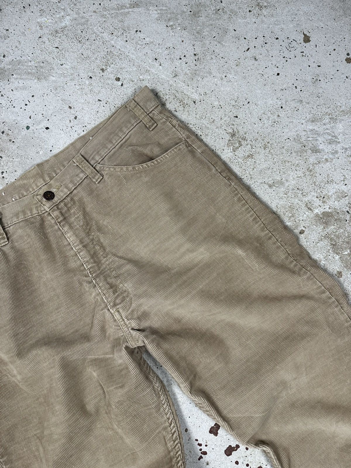Levi's × Vintage Vintage 90s Levi’s 519 Brown Corduroy Pants Size US 38 / EU 54 - 8 Thumbnail