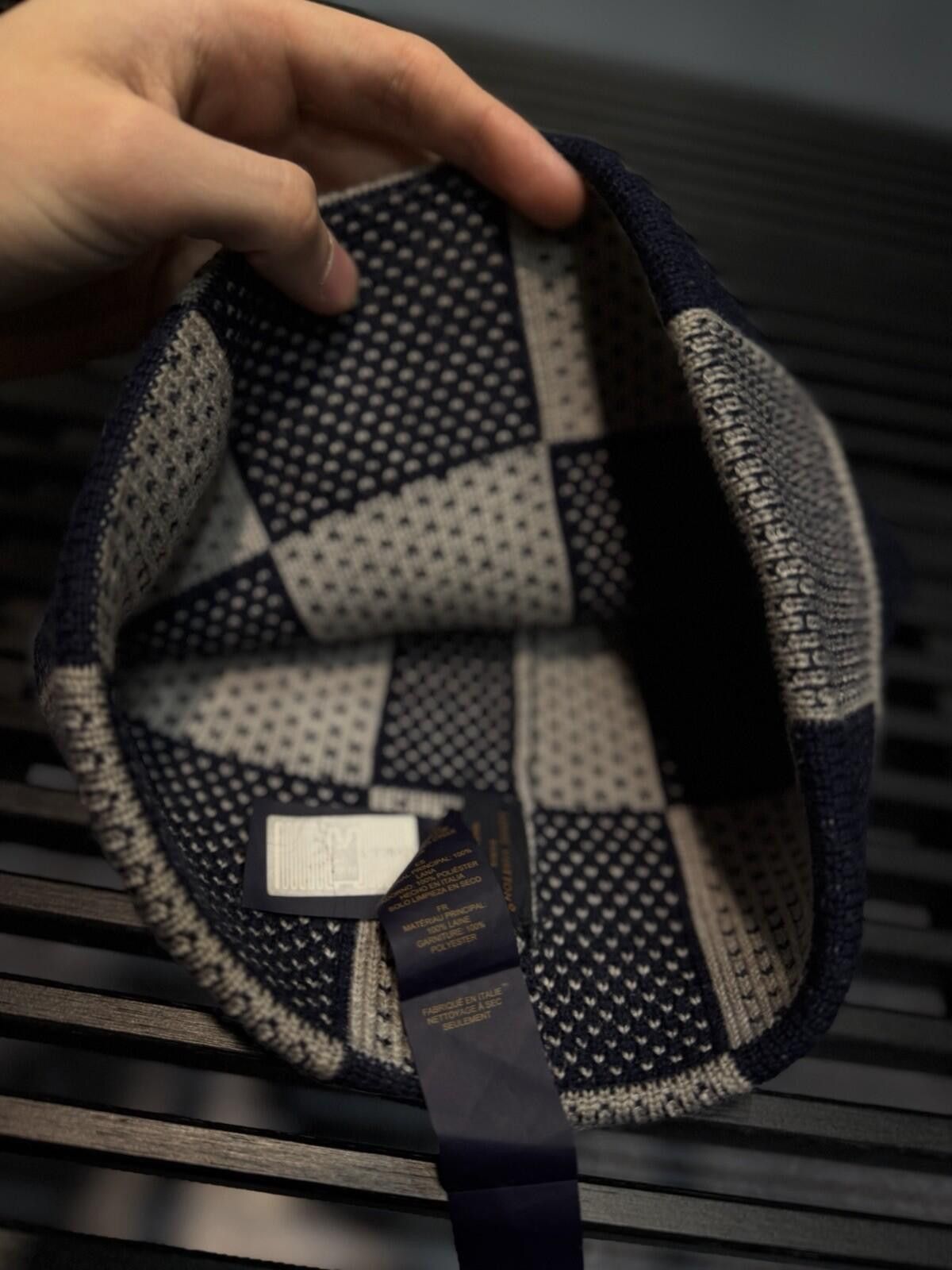 Louis Vuitton Louis Vuitton Men's Knit Beanie Hat LV $595 Blue Grey Size ONE SIZE - 10 Thumbnail