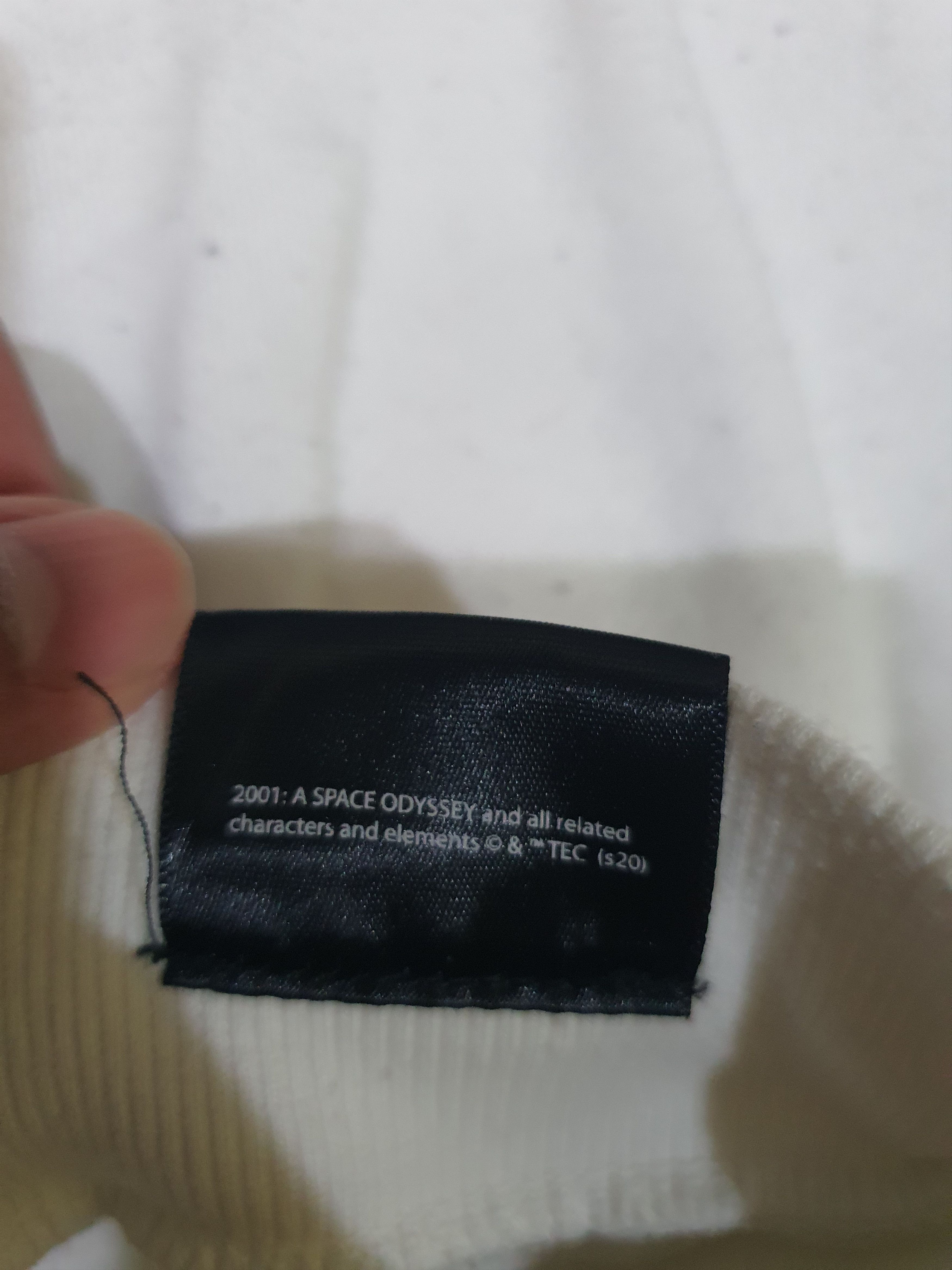 Vintage Bioworld 2001: A Space Odyssey Galaxy Text Logo Crew Neck Size L / US 10 / IT 46 - 5 Thumbnail