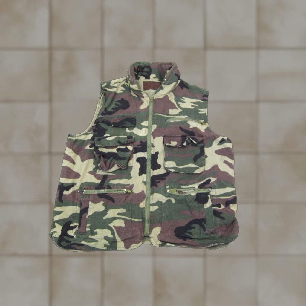 Vintage Weather-Rite Vintage Camouflage Vest Mens Large Green Camo Utility Hunting Outdoor Zip Full Zip Lightweight Lined 80s Mens Size US L / EU 52-54 / 3 - 1 Thumbnail