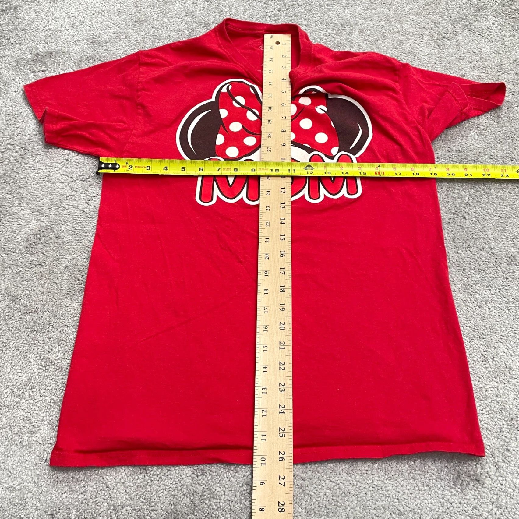 Disney Disney Minnie Mouse Graphic T-Shirt Womens Medium Red Crew Neck Cotton Mom Tee Size M / US 6-8 / IT 42-44 - 5 Thumbnail