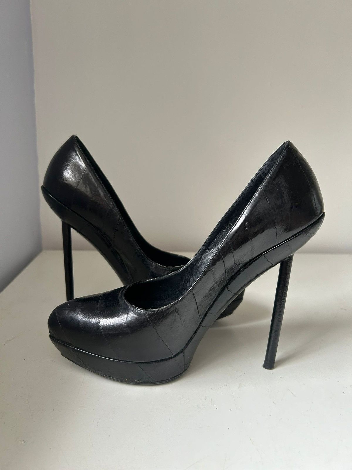 Yves Saint Laurent Yves saint Laurent heels Size US 6 / IT 36 - 8 Thumbnail