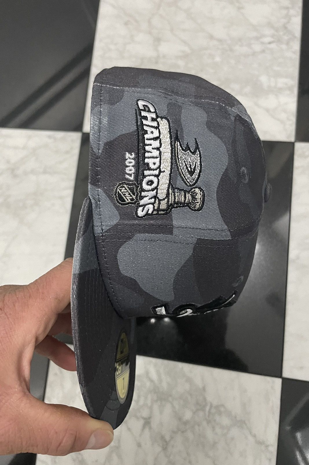 New Era Exclusive Anaheim Ducks fitted size 7 Size ONE SIZE - 2 Thumbnail