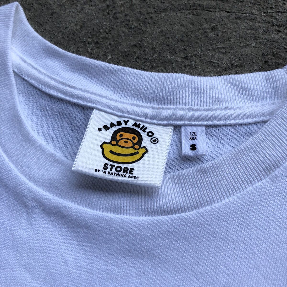 Bape Bape Baby Milo White Logo Shirt Size US S / EU 44-46 / 1 - 5 Thumbnail