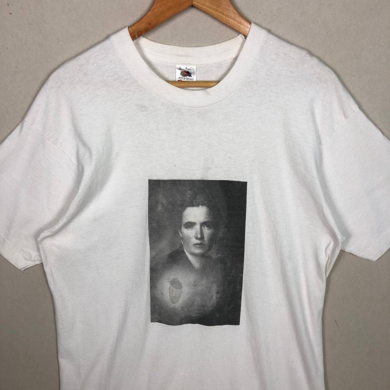Fuck Art, Make Tees Vintage 1991 Fruit of the Loom "Simply The Best" Mom Tee L Size US L / EU 52-54 / 3 - 3 Thumbnail