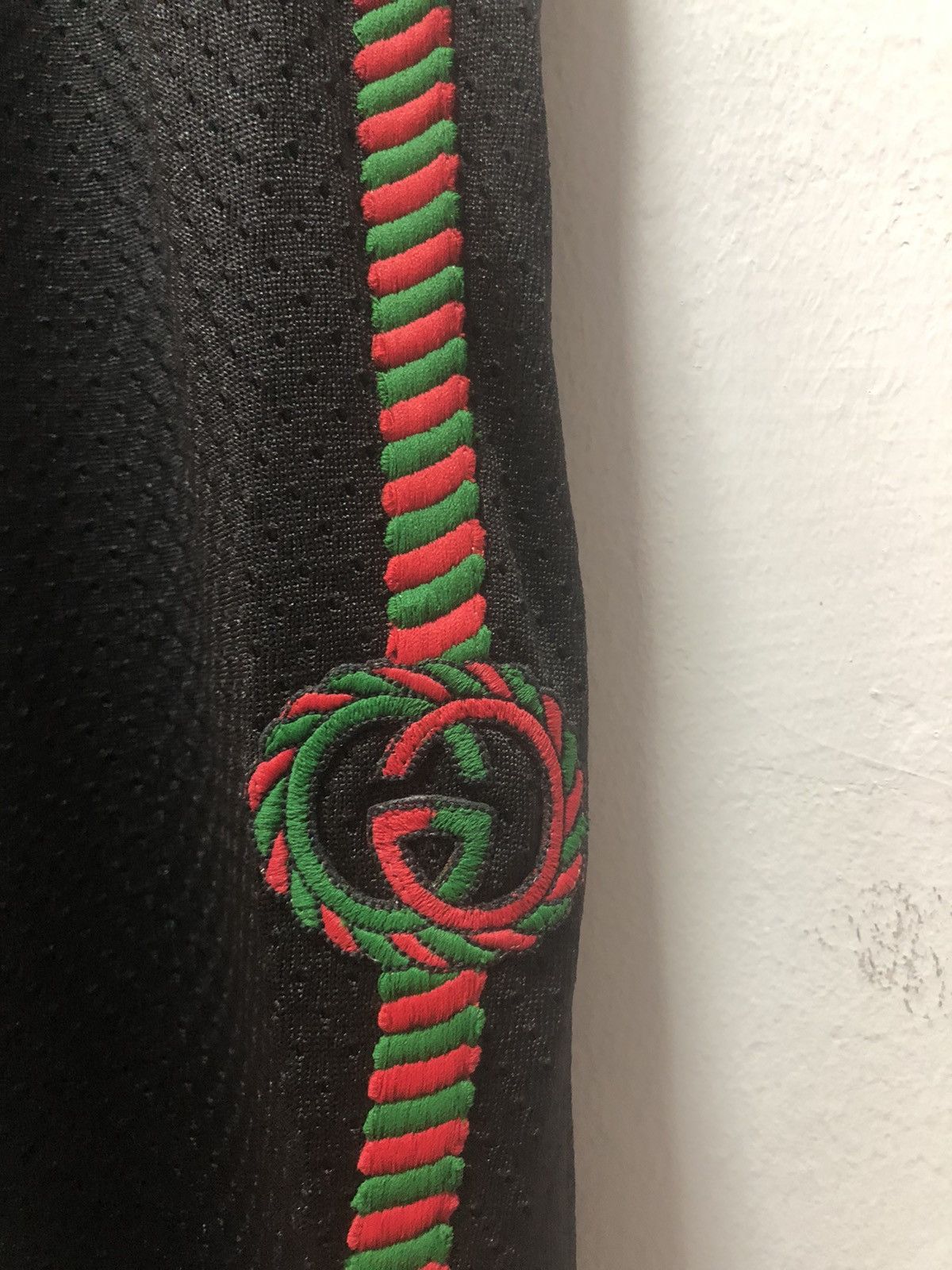 Gucci GUCCI Track Pants Airtex Rope Taped GG Logo Italy Size US 32 / EU 48 - 2 Thumbnail