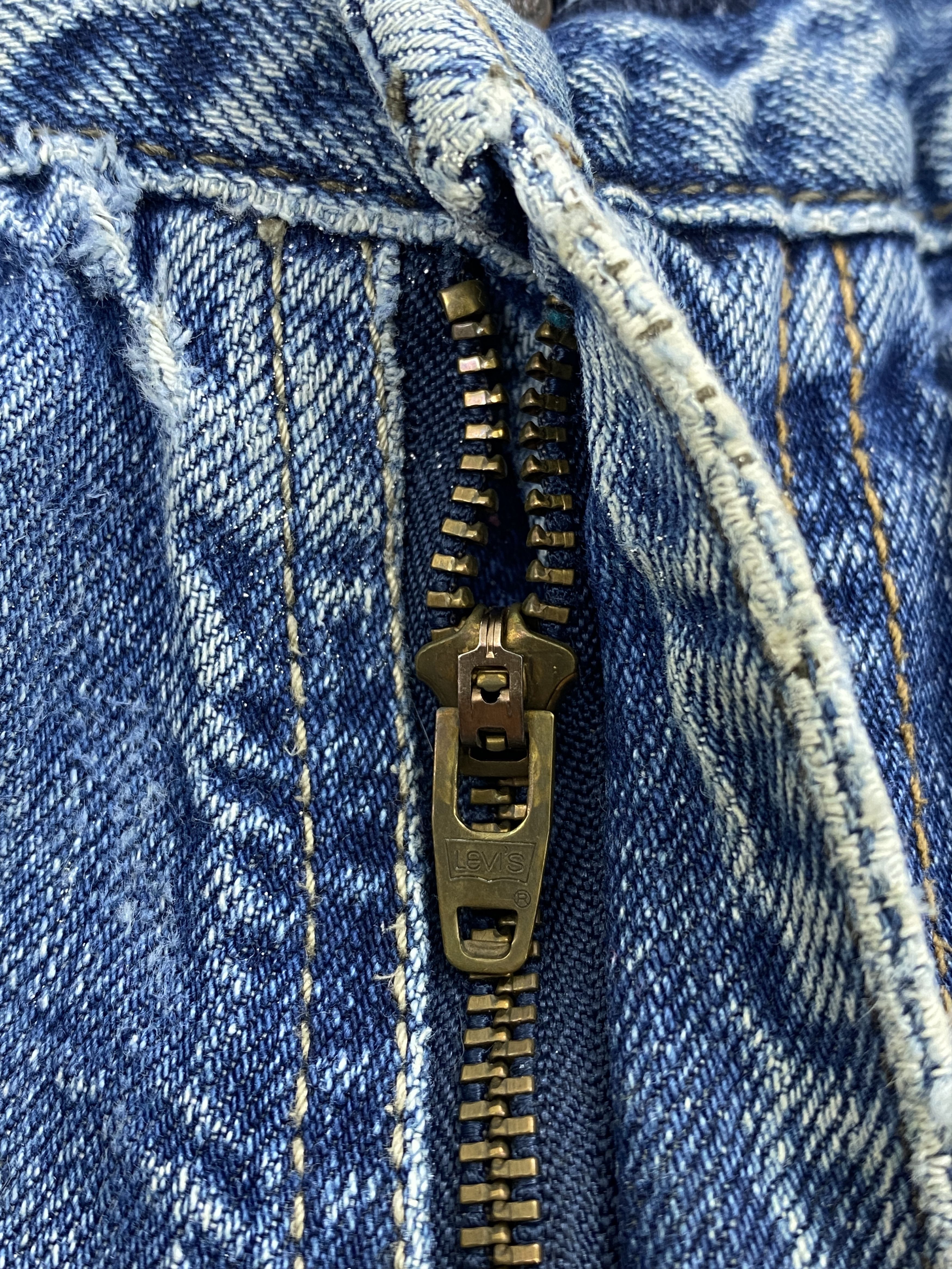 Vintage Levi's 527 Faded Blue Bootcut Jeans