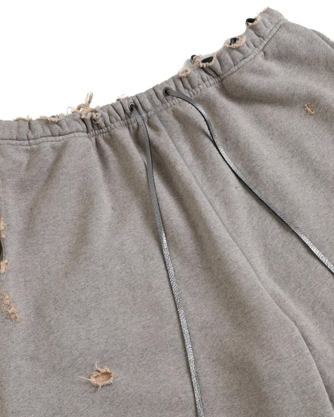 Other UNDS heather grey sweatshort capris Size US 32 / EU 48 - 2 Thumbnail