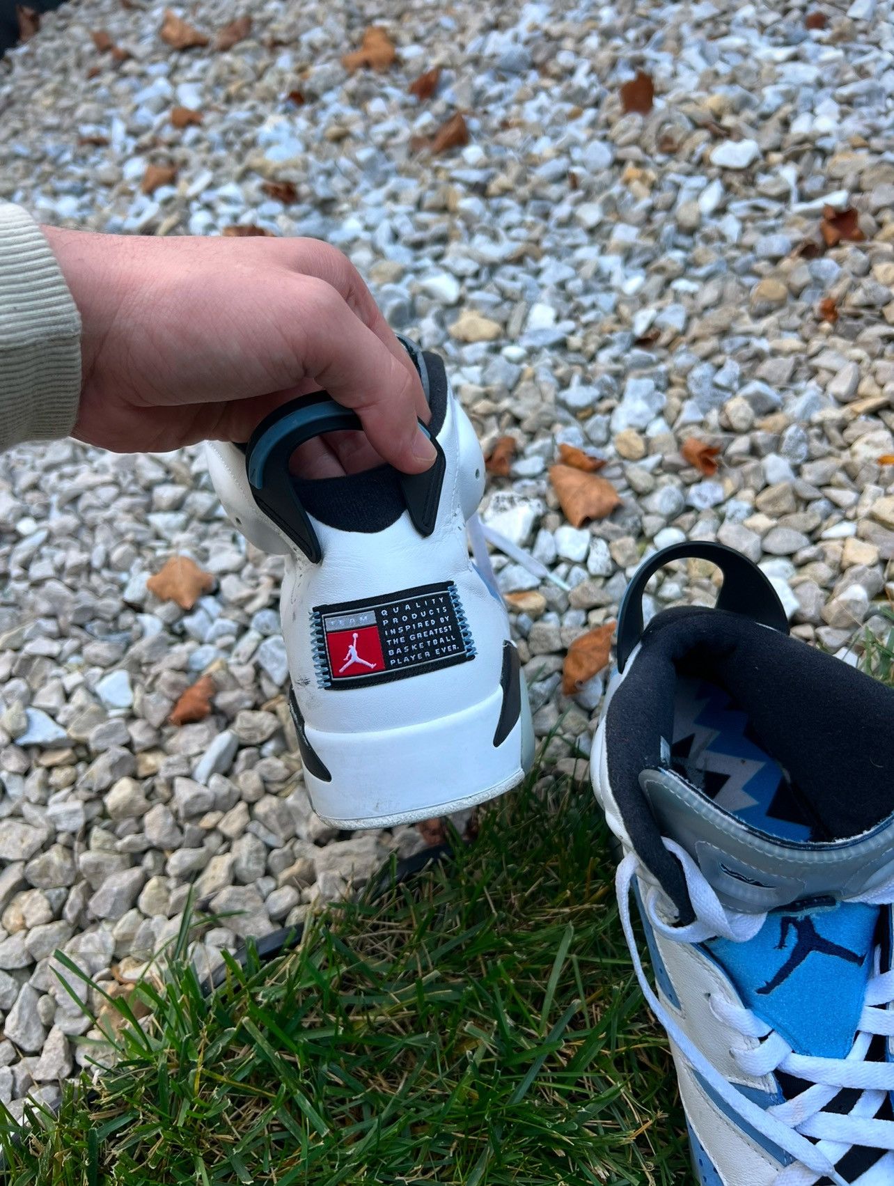 Jordan Brand Air Jordan 6 Retro “University Blue” UNC Size US 10.5 / EU 43-44 - 6 Thumbnail