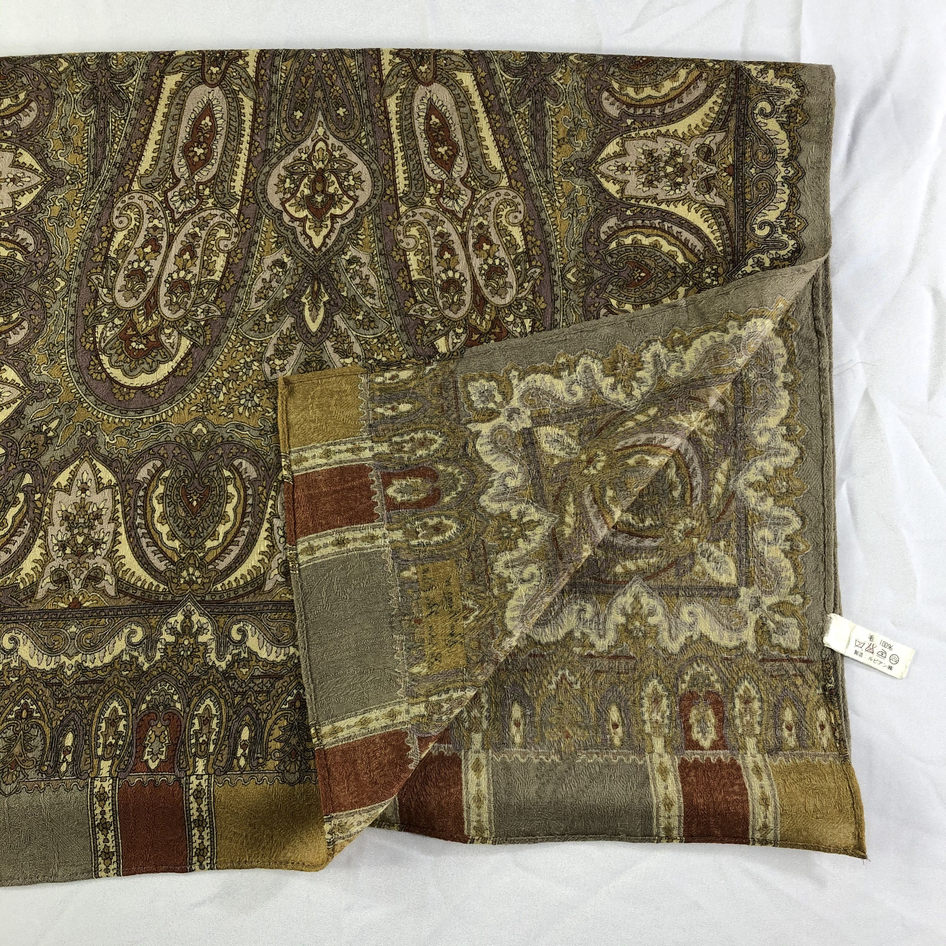 Vintage Vintage Royal County Of Berkshire Polo Club Silk Scarf Size ONE SIZE - 4 Thumbnail