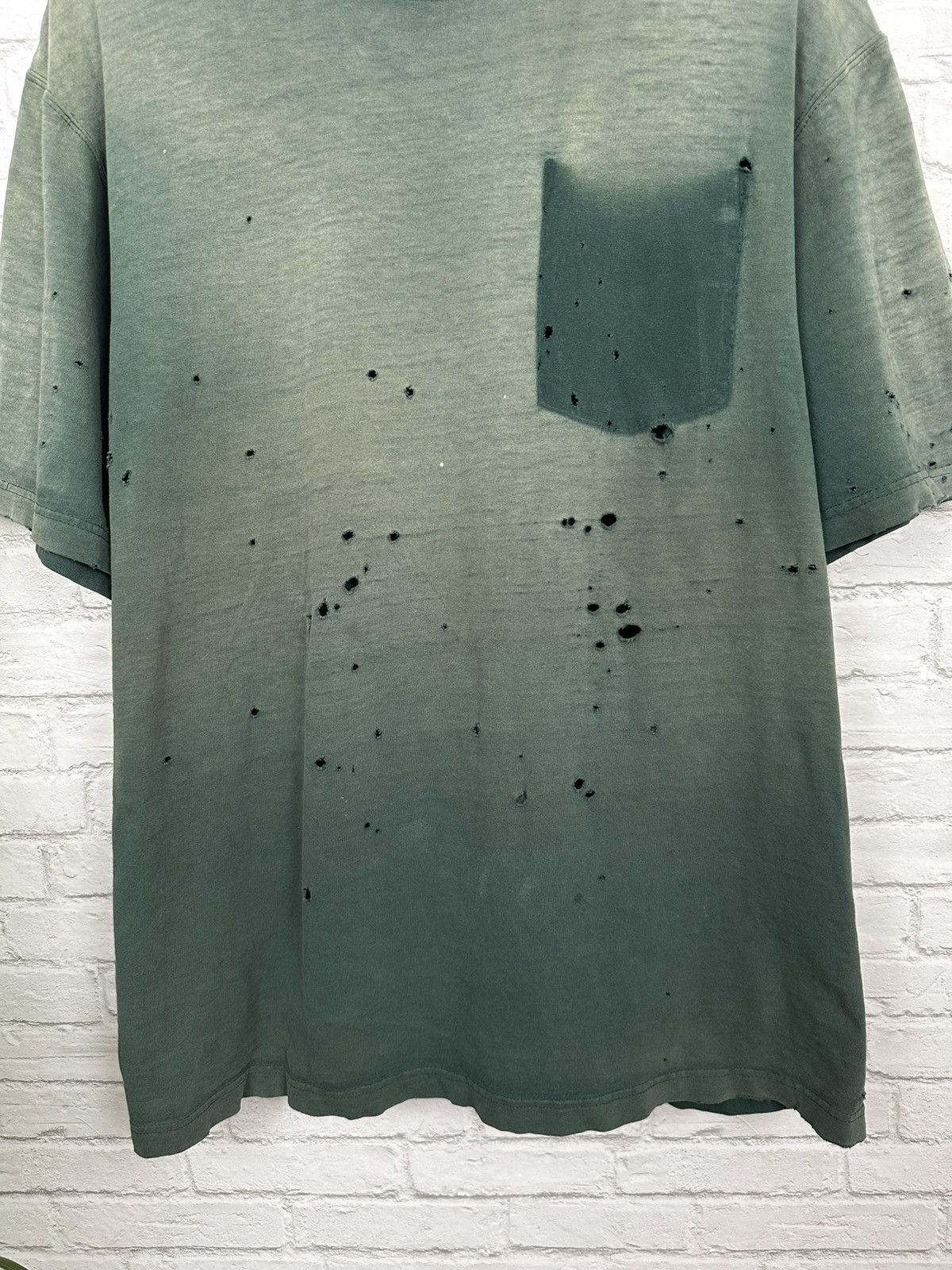 Carhartt (XL) BLASTED THRASHED Vintage Carhartt Ghost Pocket Shirt Size US XL / EU 56 / 4 - 4 Thumbnail