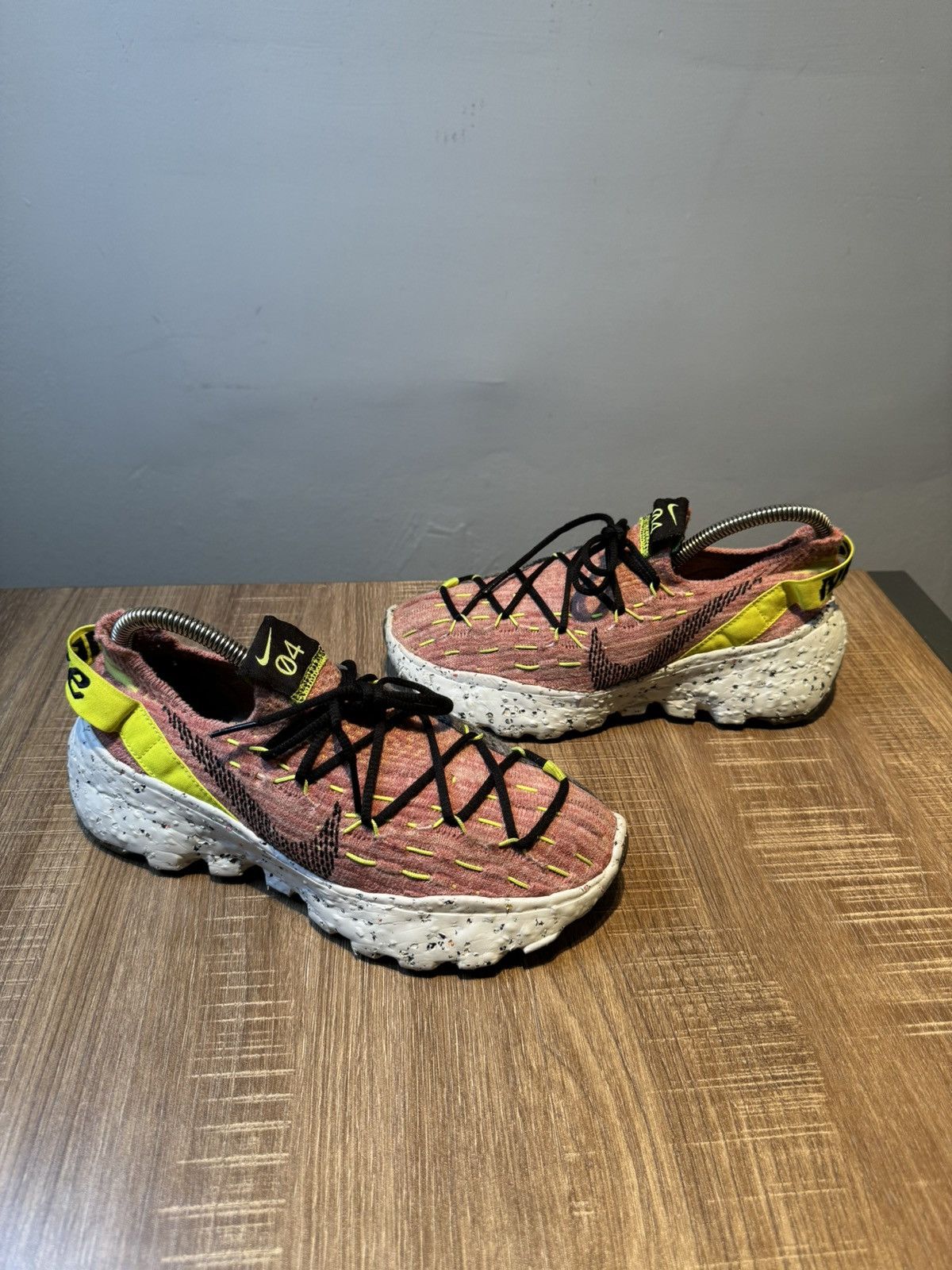 Nike Nike Space Hippie 04 Light Arctic Pink Womens Size 6.5 Size US 6.5 / IT 36.5 - 2 Thumbnail
