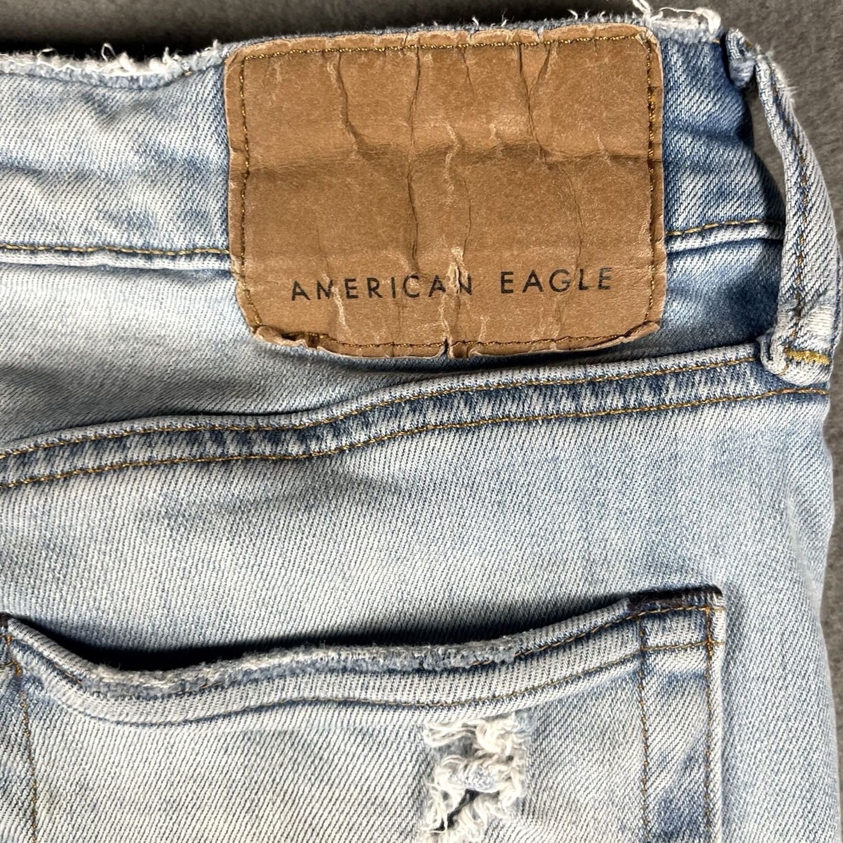 American Eagle Outfitters American Eagle AE Jeans Mens 30x34 Light Wash Slim Cozy Air Flex Distressed Size US 30 / EU 46 - 6 Thumbnail