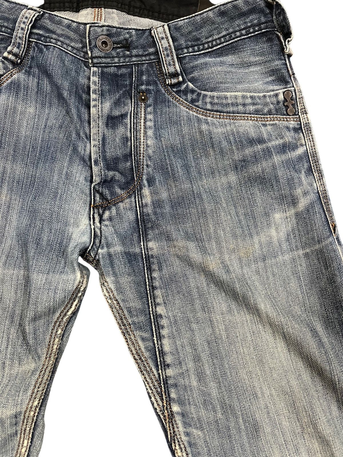 Diesel × Diesel Black Gold Vintage Diesel Embroidded Distressed Denim Size US 31 - 5 Thumbnail
