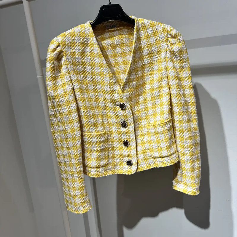 Miu Miu Miu Miu Color Block Wool Cardigan for Women 0089 Size M / US 6-8 / IT 42-44 - 1 Thumbnail