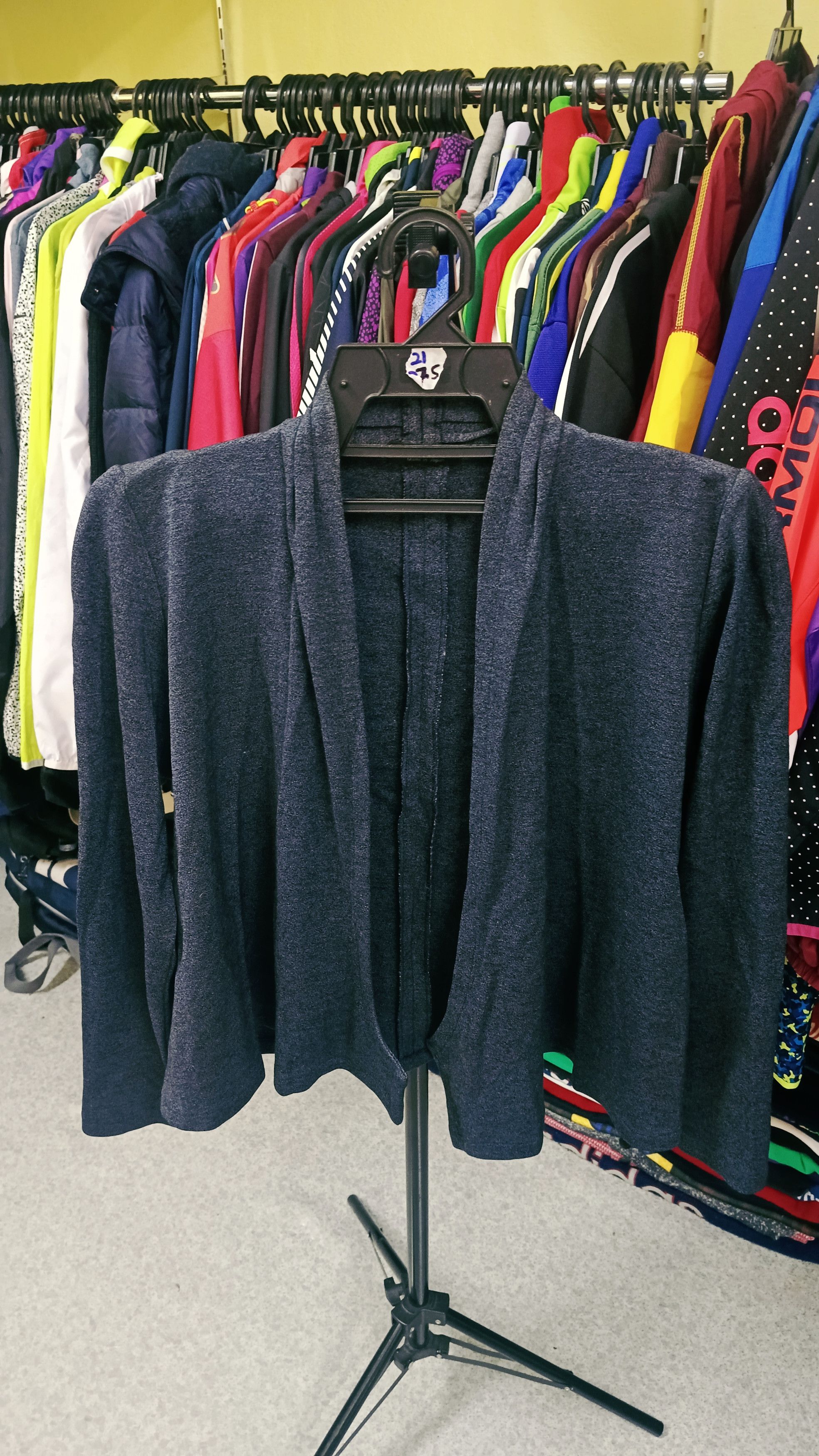 BIGI × Japanese Brand Vintage Bigi Wrapped Cardigan (Missing Belt) Made In Japan Size S / US 4 / IT 40 - 1 Thumbnail