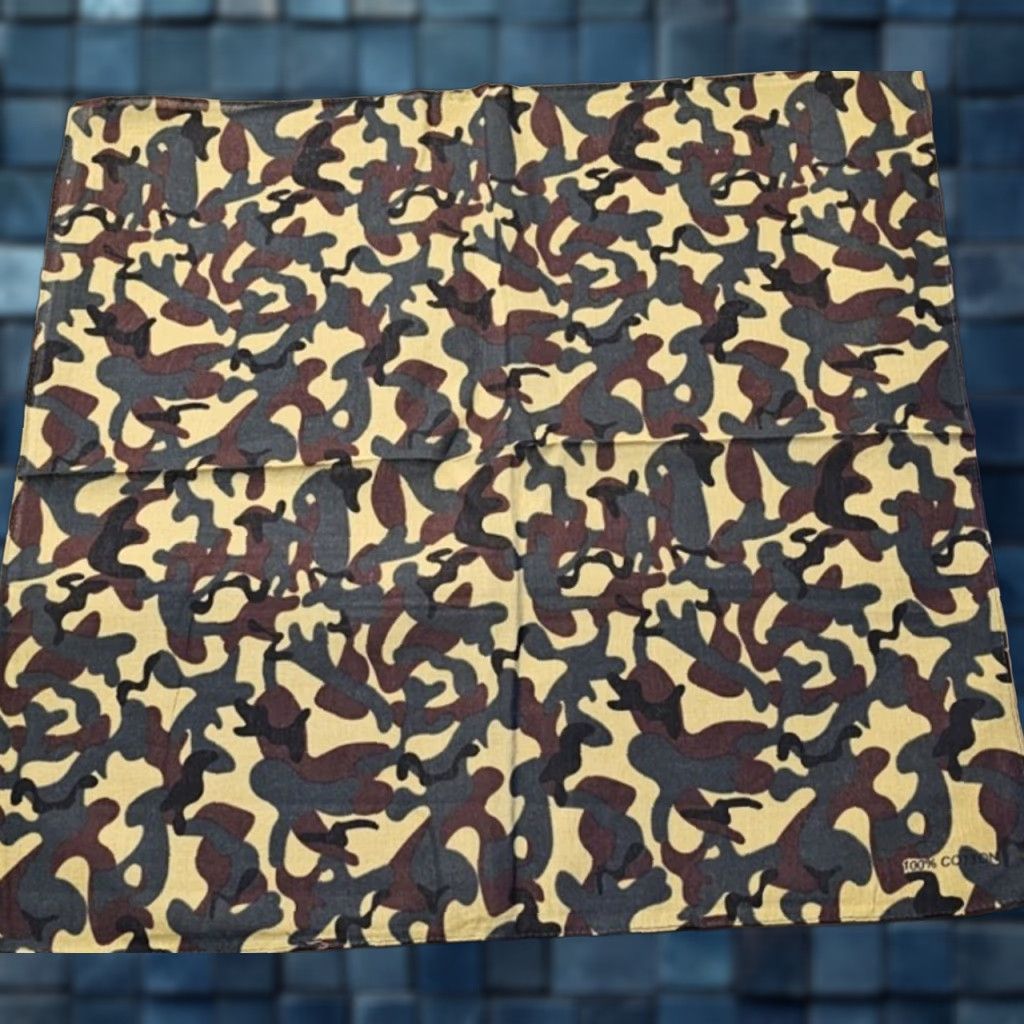 Vintage CAMOUFLAGE OUTDOOR WORK MILITARY BANDANA SET OF 3 BANDANNA CAMOUFLAGE Size ONE SIZE - 1 Thumbnail