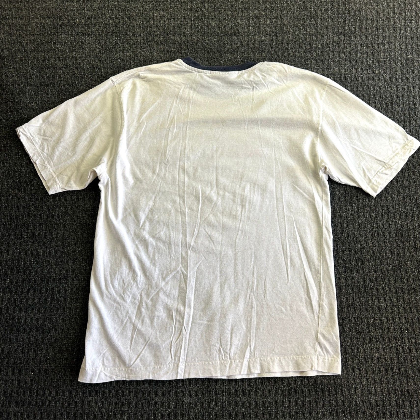 Aeropostale VINTAGE Aeropostale T Shirt Varsity Athletics 97 White L Ringer 90s y2k HipHop Size US L / EU 52-54 / 3 - 3 Thumbnail
