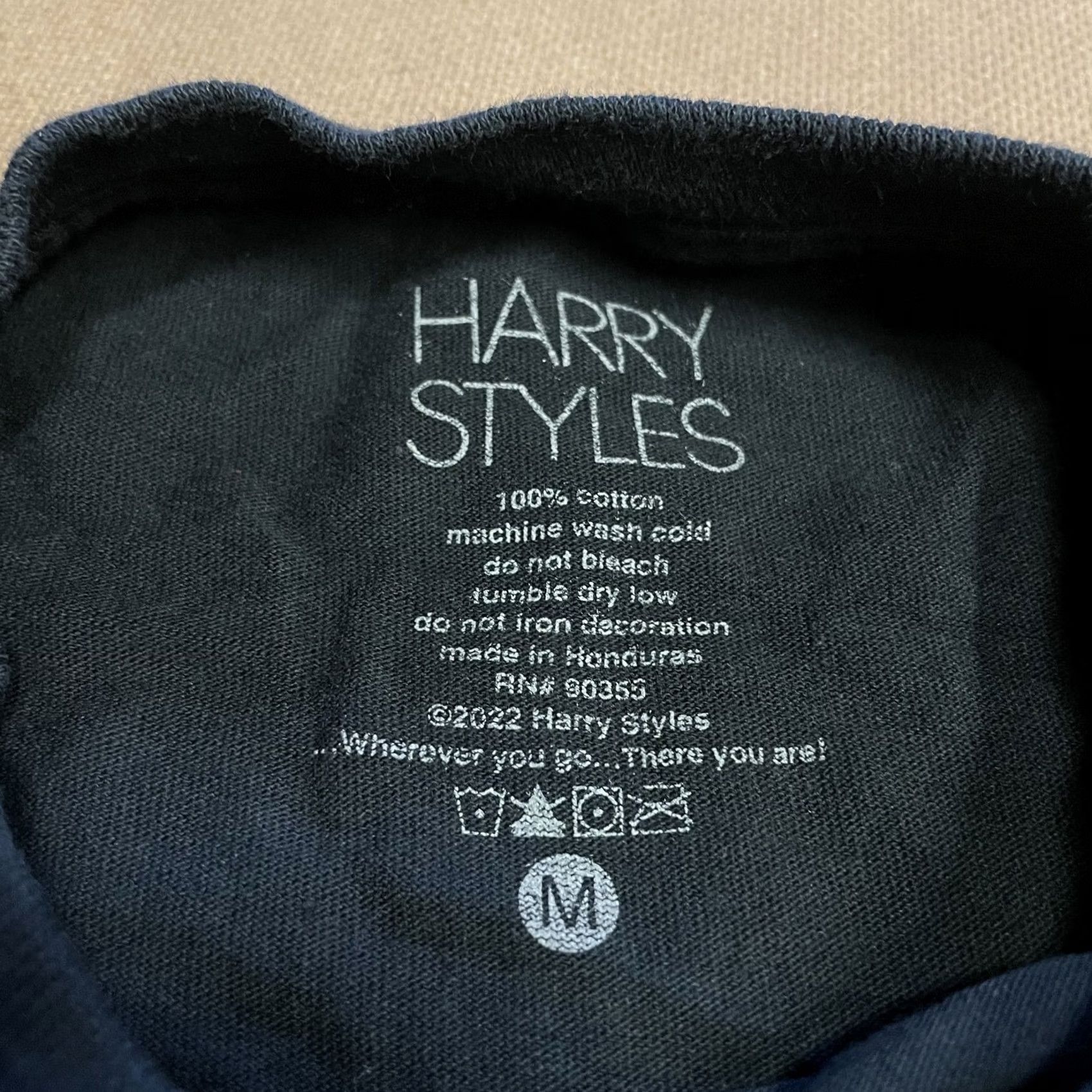 Vintage Harry Styles Shirt Mens Medium Black Bunny TV Long Sleeve Crewneck Tour 2022 Size US M / EU 48-50 / 2 - 5 Thumbnail