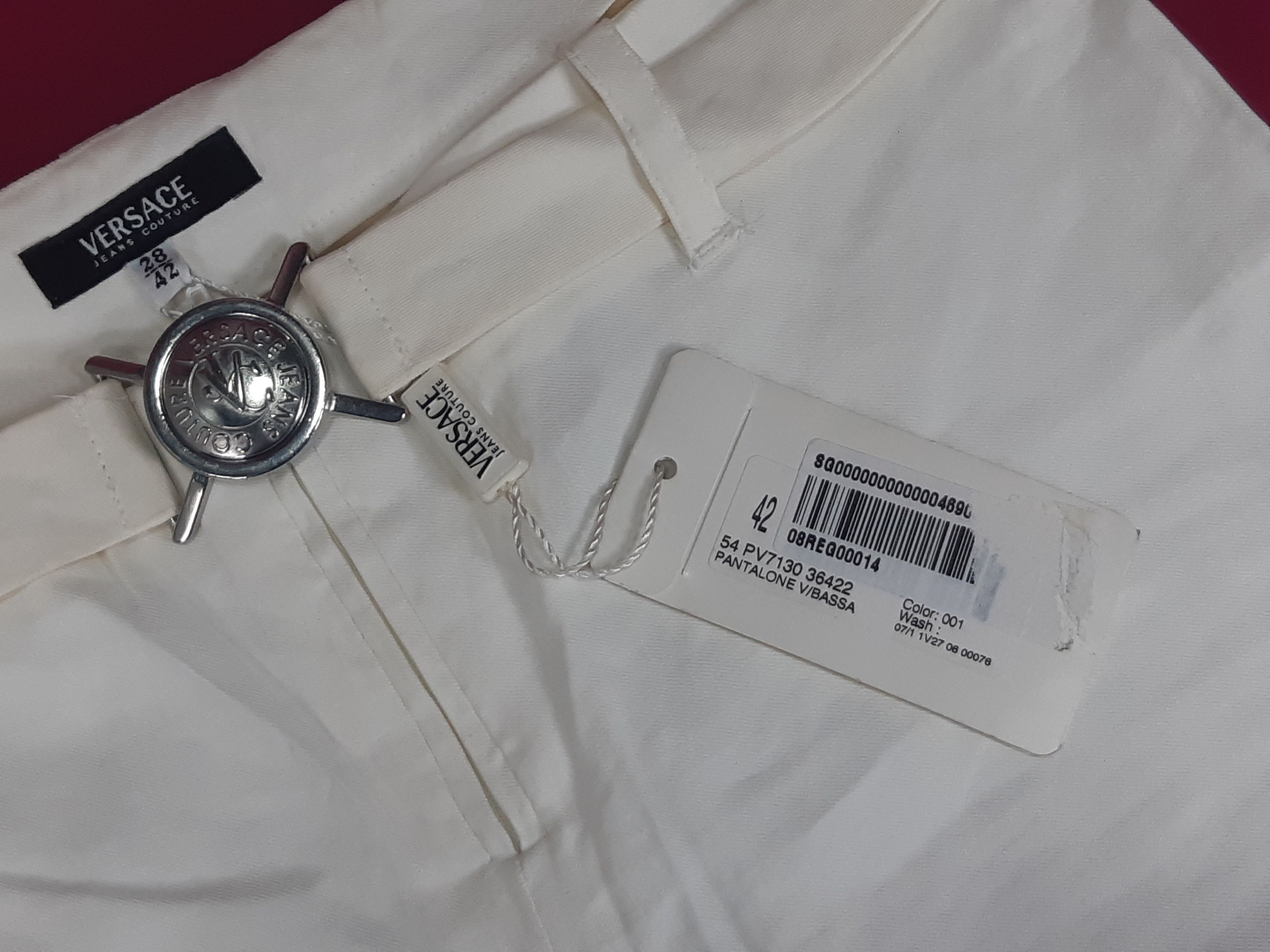 Versace Jeans Couture Vintage VERSACE Jeans Couture Italy Jeans size 28/42 NWT Size 28" / US 6 / IT 42 - 7 Thumbnail