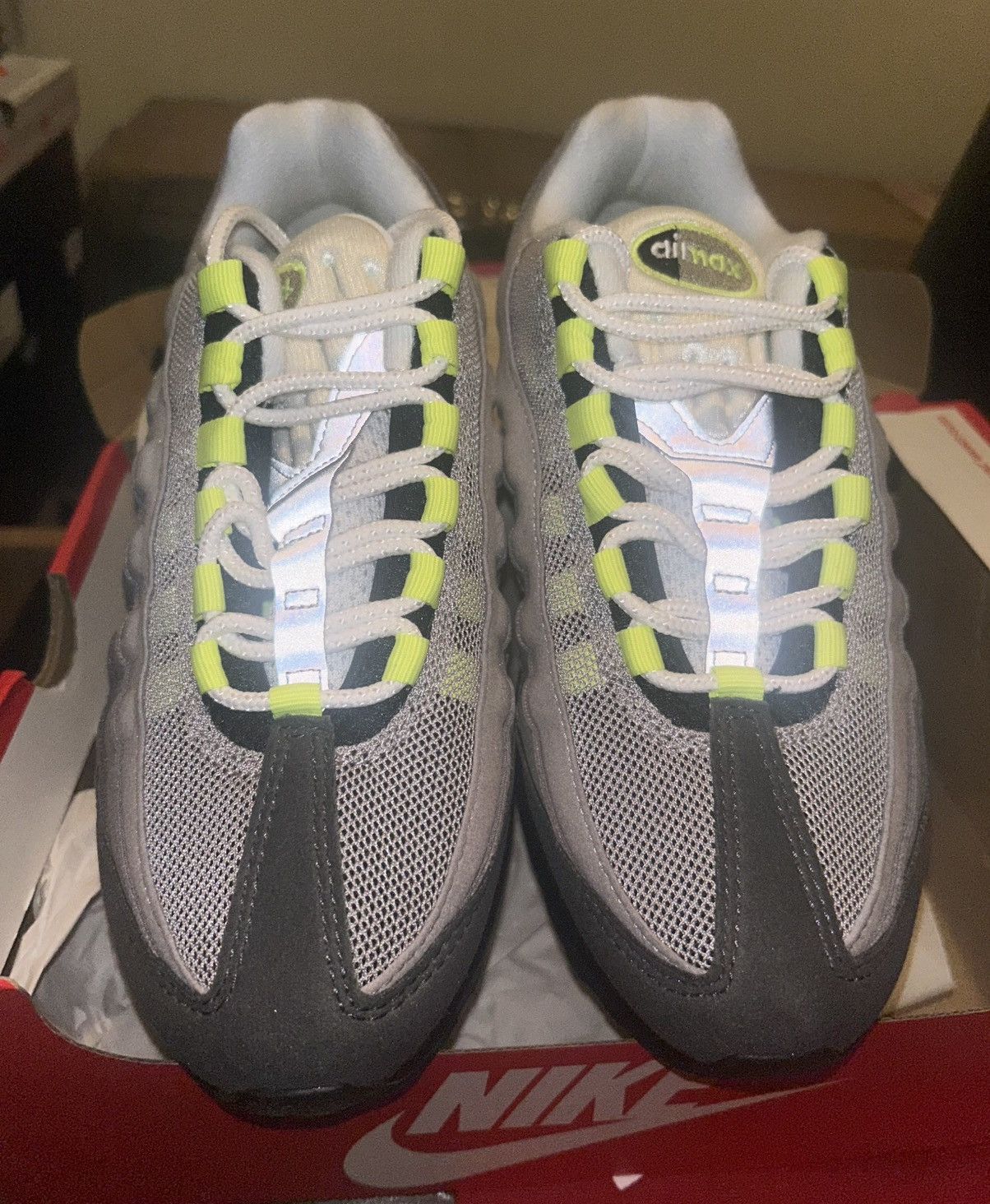 Nike Nike Air Max 95 OG Big Bubble Neon (2025/2026)(sz-5) Size US 5 / EU 37 - 2 Thumbnail