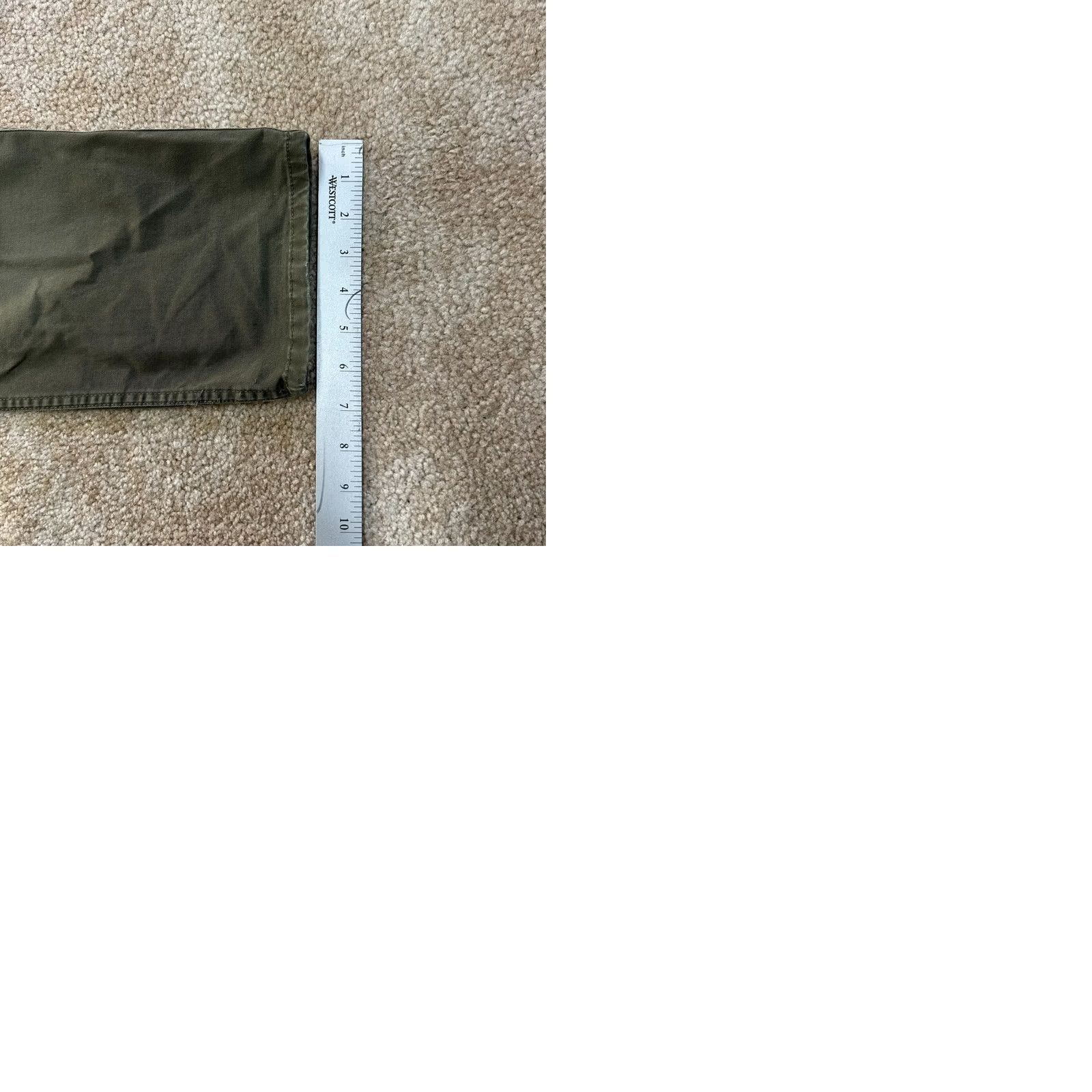 The North Face the North Face chino pants Men’s 36x30 Green Straight Leg Regular Waist 36 Inseam 30 Vintage: No Size US 36 / EU 52 - 9 Thumbnail