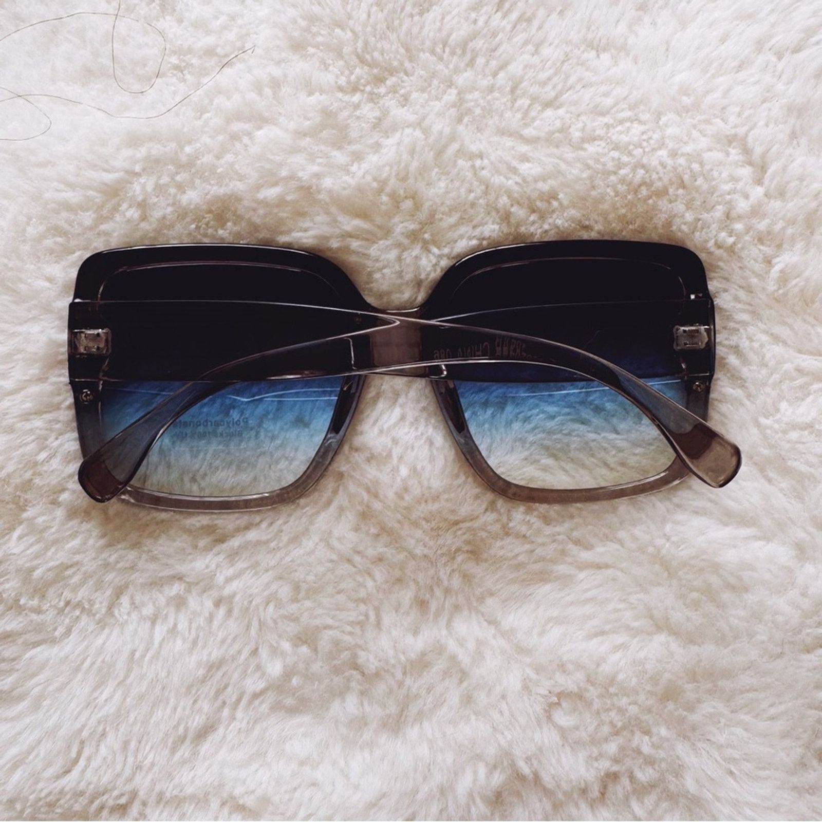 Other Abby Clear Blue Square Frame Sunglasses Size ONE SIZE - 10 Thumbnail