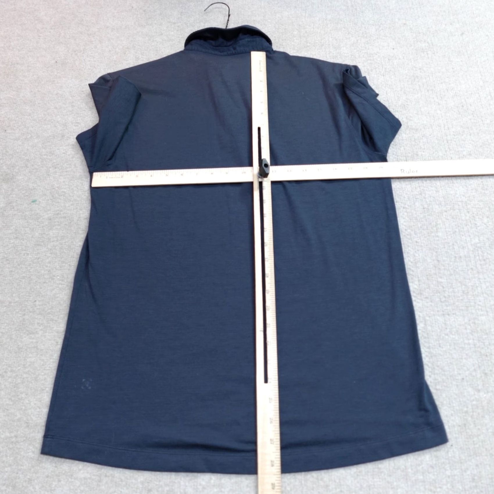 Lululemon Lululemon Polo Shirt Small Blue Solid Short Sleeve Curved Hem Men XS? 0 Size US S / EU 44-46 / 1 - 2 Thumbnail