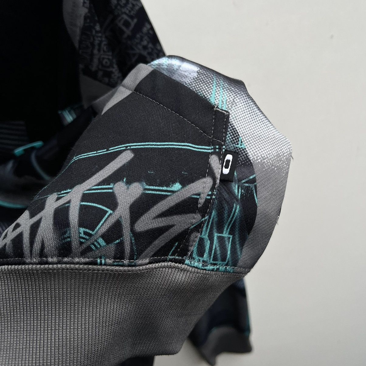 Oakley Oakley Multicolor All Over Print Snowboard Ski Zip Hoodie Size US M / EU 48-50 / 2 - 5 Thumbnail