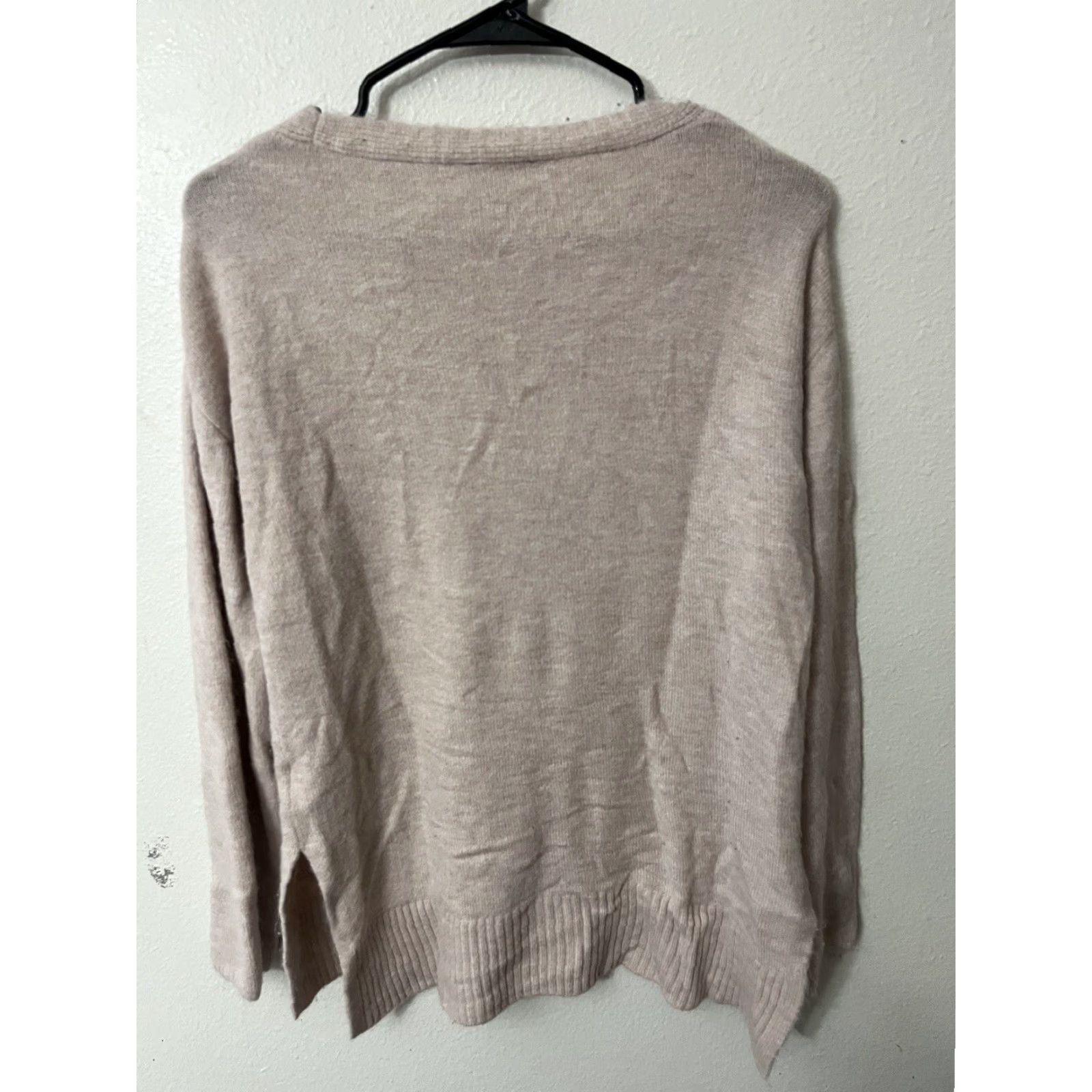 Express Express Womens Pullover Sweater Long Sleeve V Neck Knit Pink XS Acrylic XS Womens Pullover Knit V-Neck Solid Pink Fall Winter 90s? Size XS / US 0-2 / IT 36-38 - 3 Thumbnail